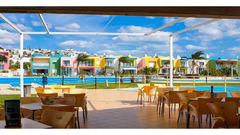 Marina De Albufeira Orada Resort - 2-Bed Apartment With Huge Pool Zewnętrze zdjęcie